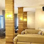 Forest Light Apartment